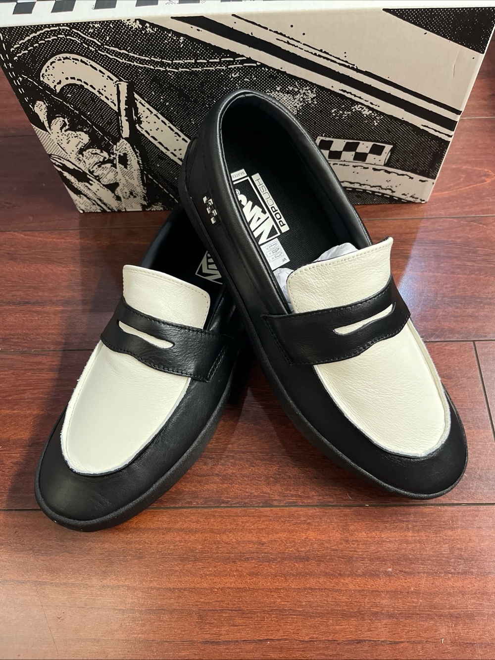 Mens 11 Vans Skate Loafer Slip On Leather Black White Shoe Sneaker New In Box